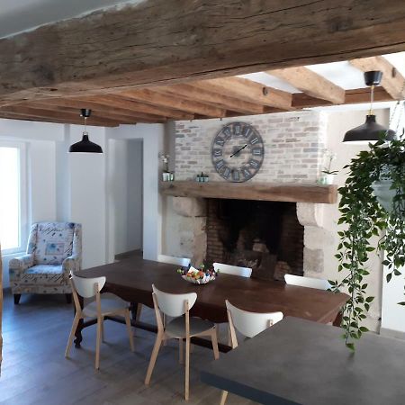 Le Logis De Chaumont Hotel Eksteriør billede